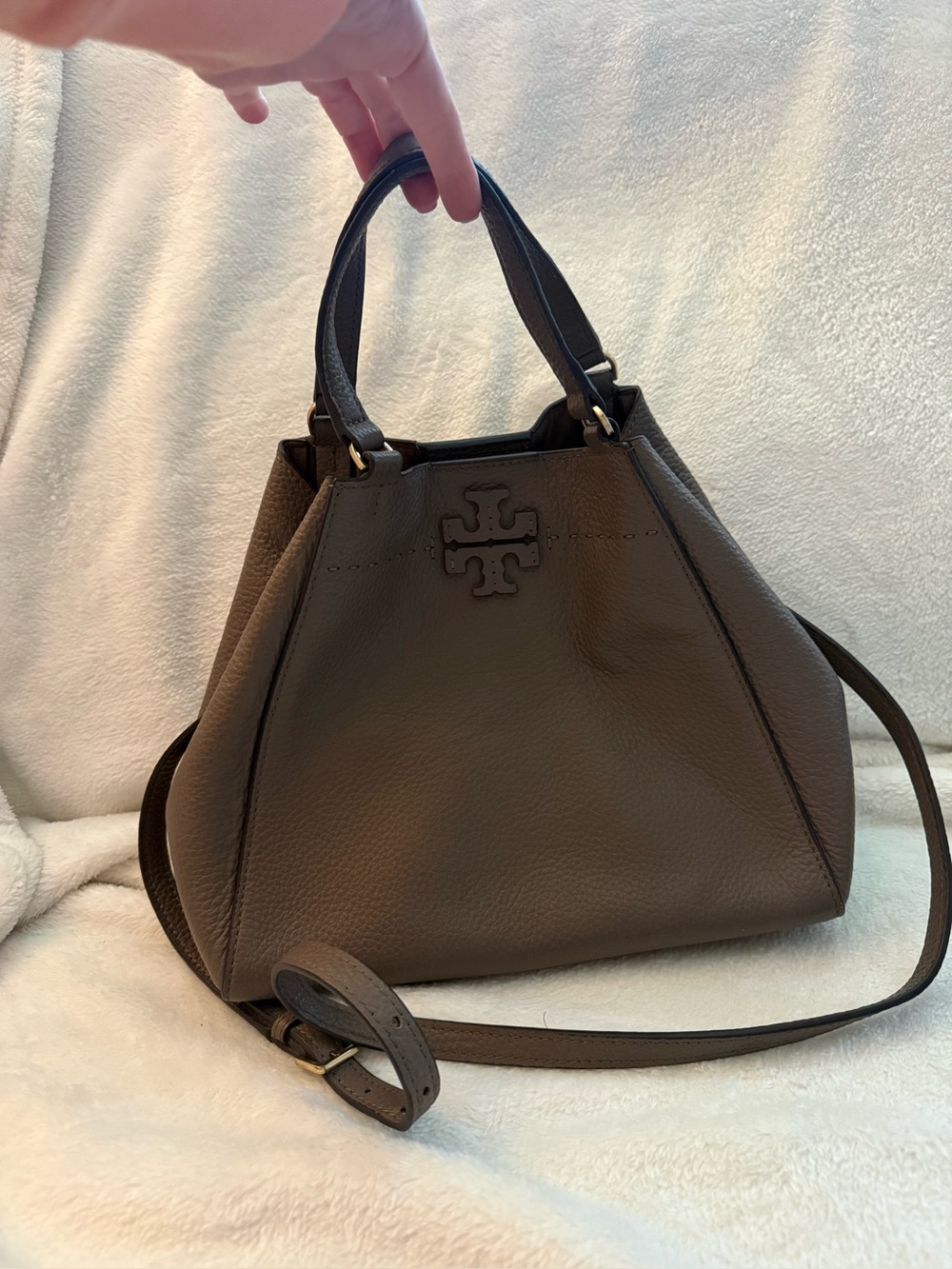 Tory Burch Pebbled Leather Tote in Taupe